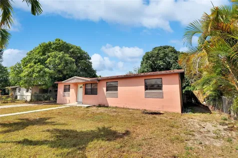 2241 NW 193rd Terrace Miami Gardens FL 33056