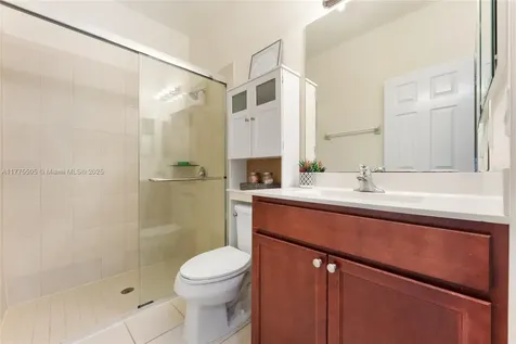 185 SE 34th Place Homestead FL 33033