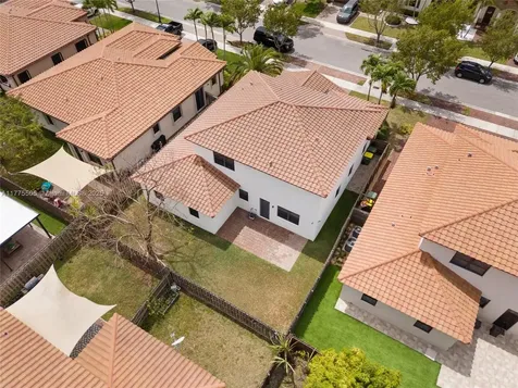 185 SE 34th Place Homestead FL 33033
