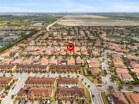 185 SE 34th Place Homestead FL 33033