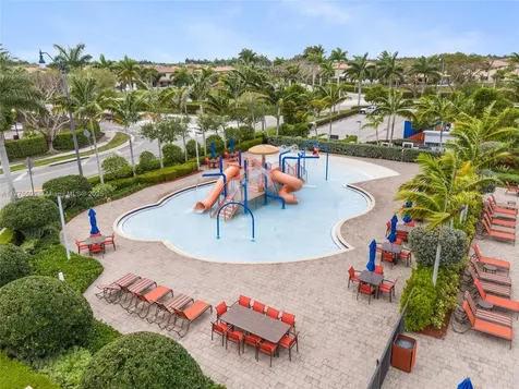 185 SE 34th Place Homestead FL 33033