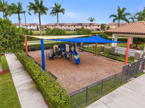 185 SE 34th Place Homestead FL 33033