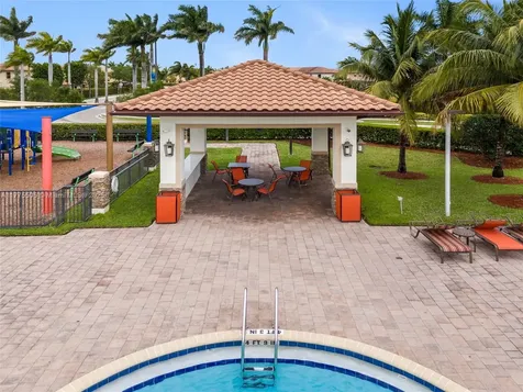 185 SE 34th Place Homestead FL 33033