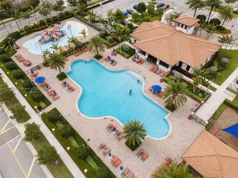 185 SE 34th Place Homestead FL 33033