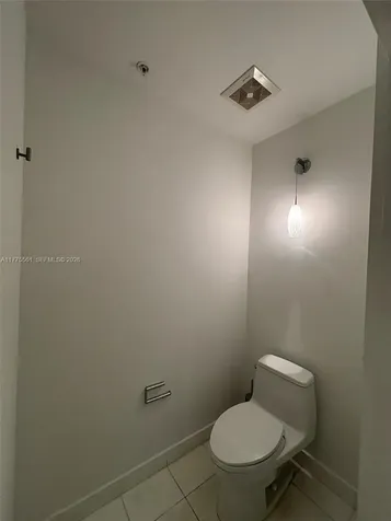 2001 Meridian Avenue Miami Beach FL 33139
