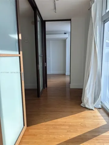 2001 Meridian Avenue Miami Beach FL 33139