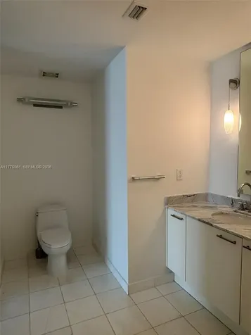 2001 Meridian Avenue Miami Beach FL 33139