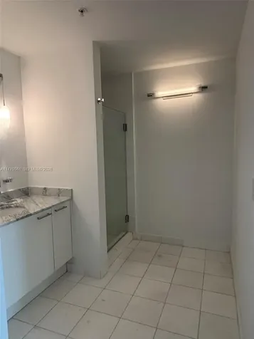 2001 Meridian Avenue Miami Beach FL 33139