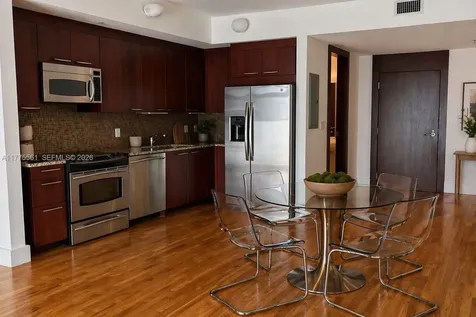 2001 Meridian Avenue Miami Beach FL 33139
