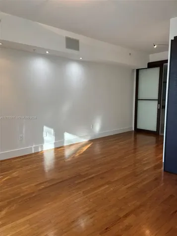 2001 Meridian Avenue Miami Beach FL 33139