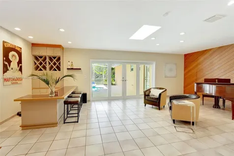 15023 SW 74th Place Palmetto Bay FL 33158