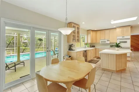 15023 SW 74th Place Palmetto Bay FL 33158