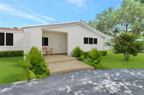 15023 SW 74th Place Palmetto Bay FL 33158