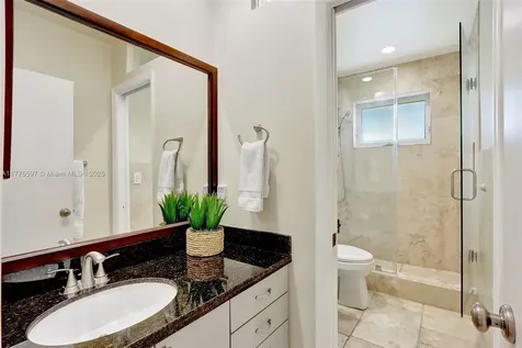 15023 SW 74th Place Palmetto Bay FL 33158
