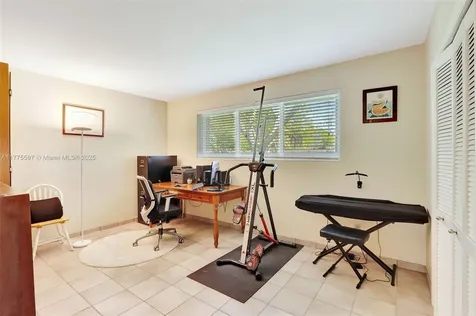 15023 SW 74th Place Palmetto Bay FL 33158