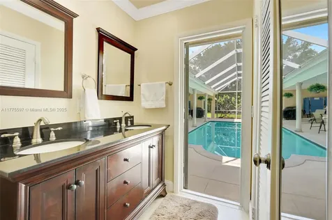 15023 SW 74th Place Palmetto Bay FL 33158