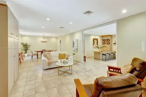 15023 SW 74th Place Palmetto Bay FL 33158