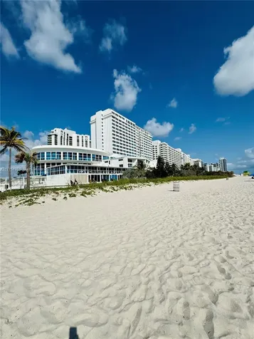 5445 Collins Avenue Miami Beach FL 33140