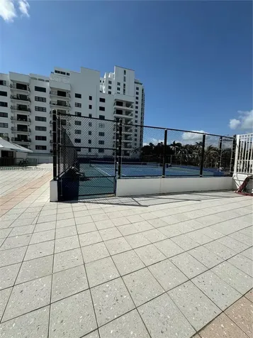 5445 Collins Avenue Miami Beach FL 33140