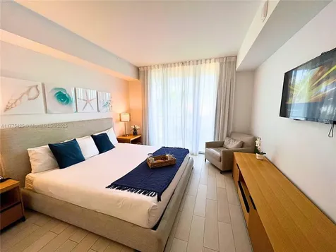 2602 E Hallandale Beach Boulevard Hallandale Beach FL 33009
