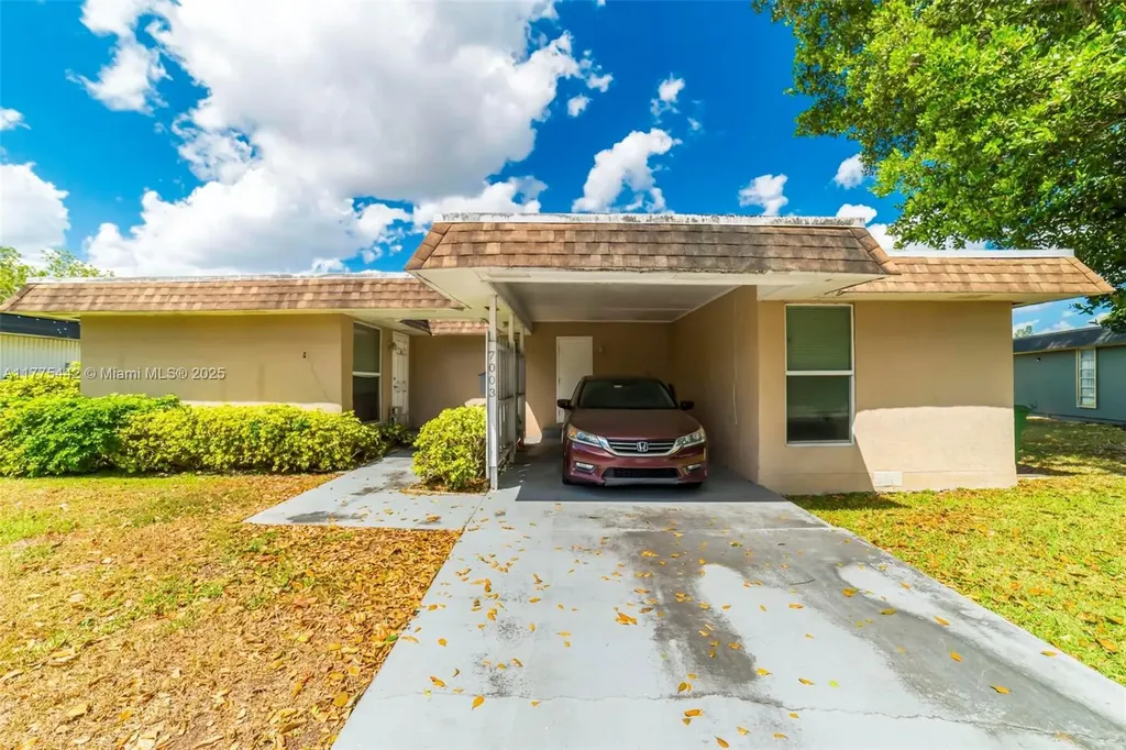 7003 NW 63rd Street Tamarac FL 33321