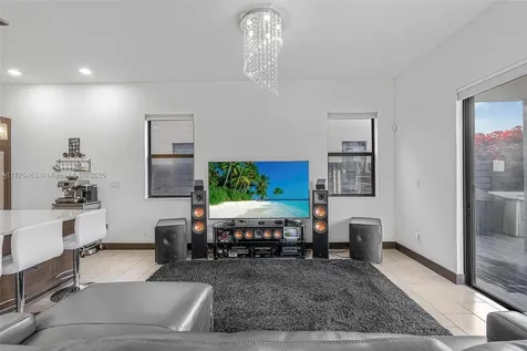 16165 SW 136th Terrace Miami FL 33196