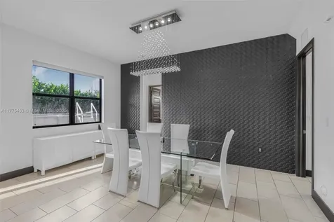 16165 SW 136th Terrace Miami FL 33196