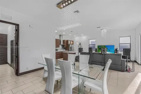 16165 SW 136th Terrace Miami FL 33196
