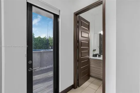 16165 SW 136th Terrace Miami FL 33196