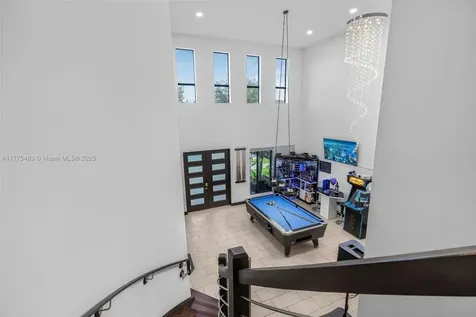 16165 SW 136th Terrace Miami FL 33196