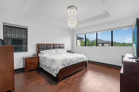 16165 SW 136th Terrace Miami FL 33196