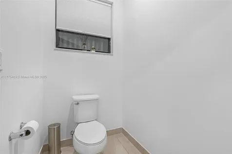 16165 SW 136th Terrace Miami FL 33196