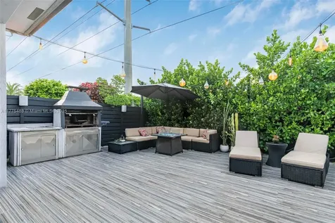 16165 SW 136th Terrace Miami FL 33196