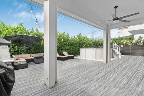 16165 SW 136th Terrace Miami FL 33196