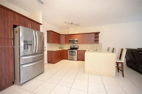 8744 NW 147th Lane Miami Lakes FL 33018