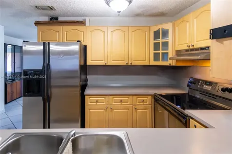 14822 SW 69th Street Miami FL 33193