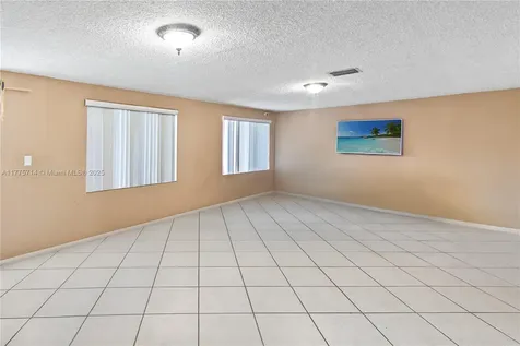 14822 SW 69th Street Miami FL 33193