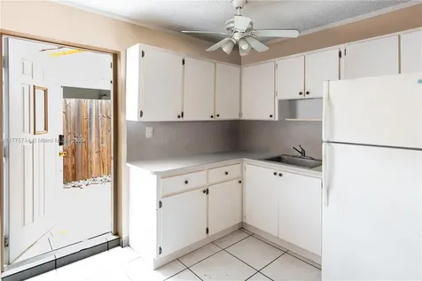 14822 SW 69th Street Miami FL 33193