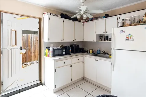 14822 SW 69th Street Miami FL 33193