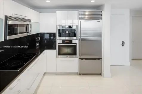 17121 Collins Avenue Sunny Isles Beach FL 33160