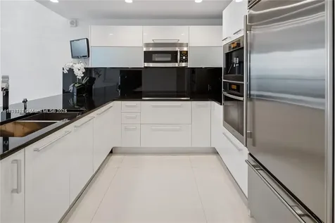 17121 Collins Avenue Sunny Isles Beach FL 33160