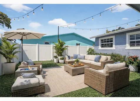 217 SE 5th Street Dania Beach FL 33004