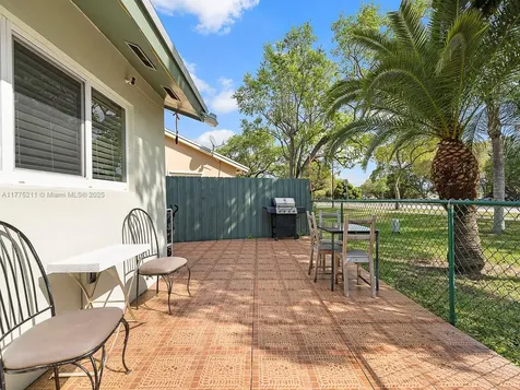 13852 SW 46th Lane Miami FL 33175