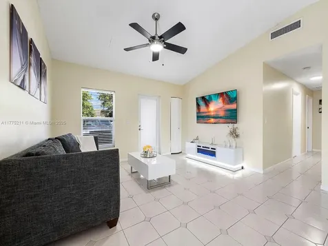 13852 SW 46th Lane Miami FL 33175
