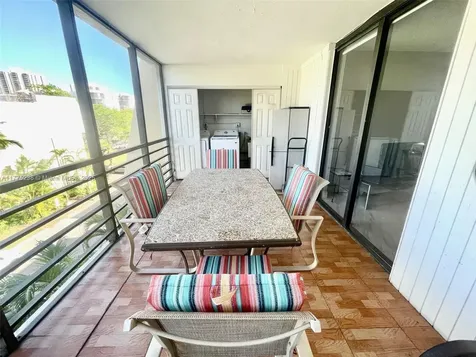 20401 NE 30th Avenue Aventura FL 33180