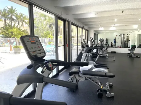20401 NE 30th Avenue Aventura FL 33180
