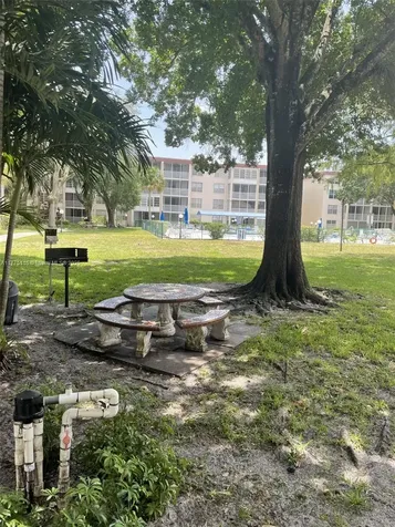 2600 NW 49th Avenue Lauderdale Lakes FL 33313