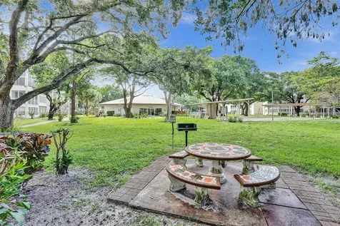 2600 NW 49th Avenue Lauderdale Lakes FL 33313