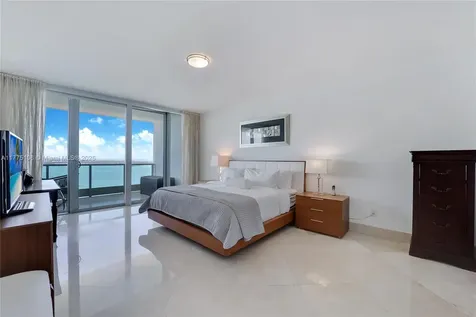 1331 Brickell Bay Drive Miami FL 33131
