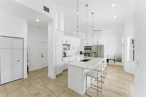 9144 SW 70th Terrace Miami FL 33173